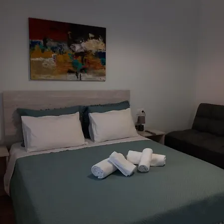 Thomas House Near The * Nea Kallikrateia